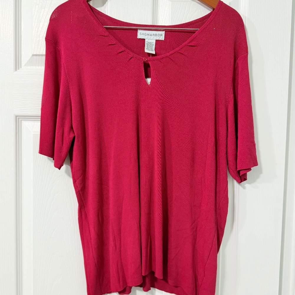 Red Sag Harbor Short Sleeve NWT
